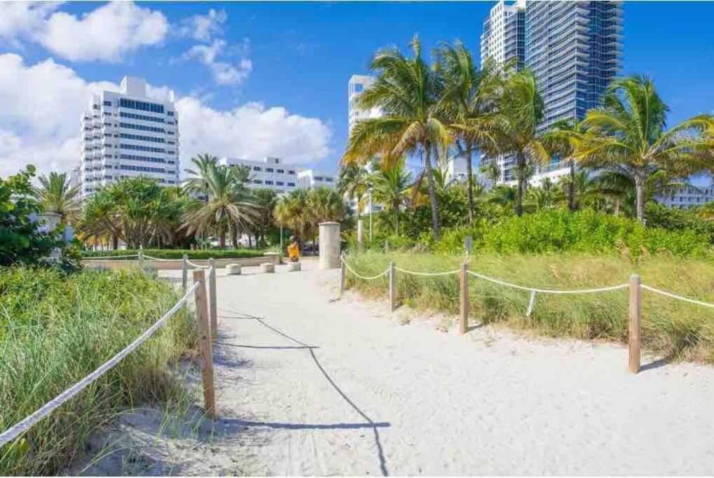 מיאמי ביץ' Amazing Apartment In South Beach, Ocean Drive מראה חיצוני תמונה