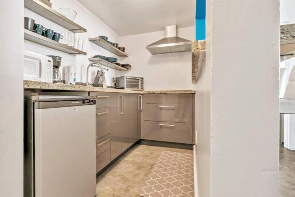 מיאמי ביץ' Amazing Apartment In South Beach, Ocean Drive מראה חיצוני תמונה